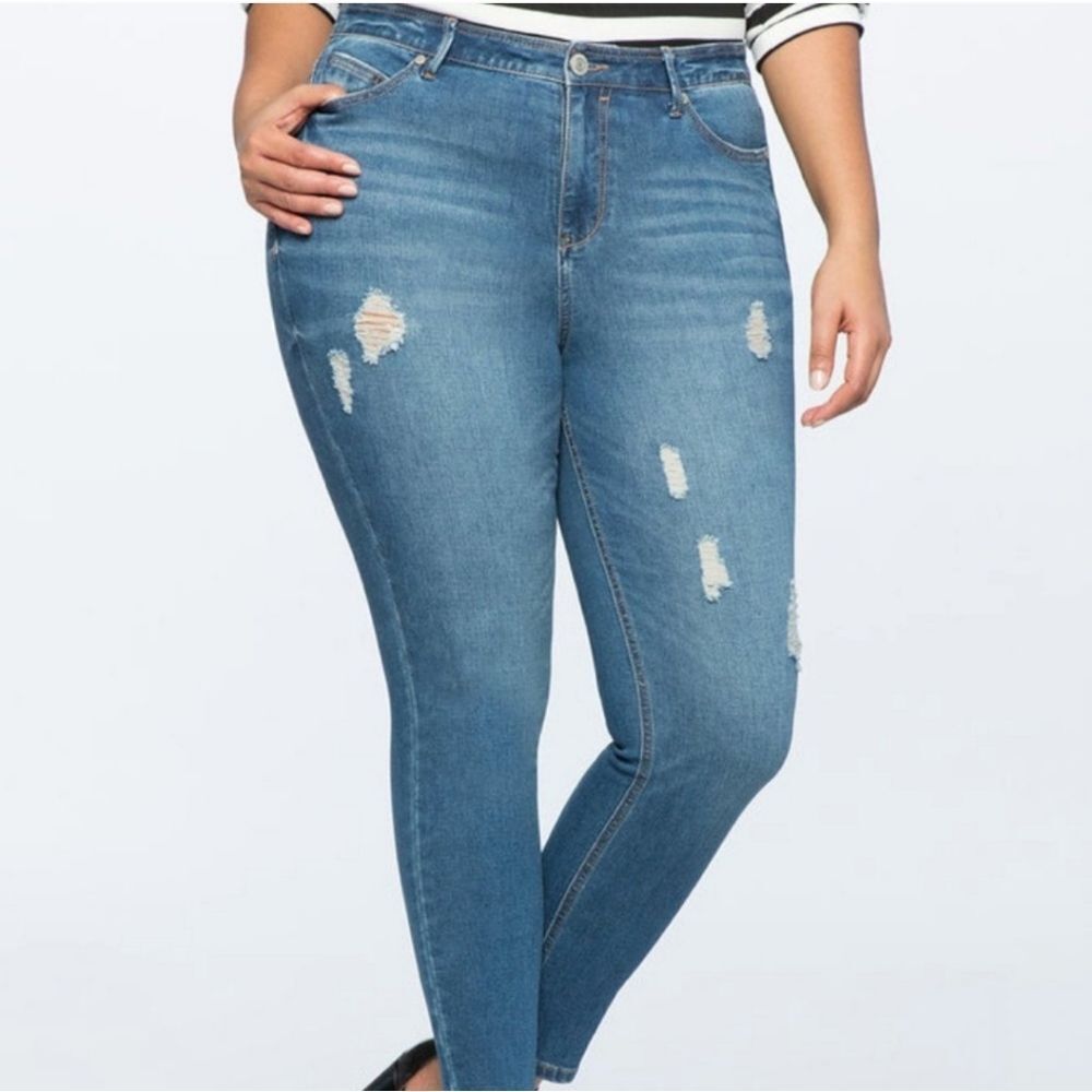 Eloquii Peach LiftโDistressed Skinny Jeans
